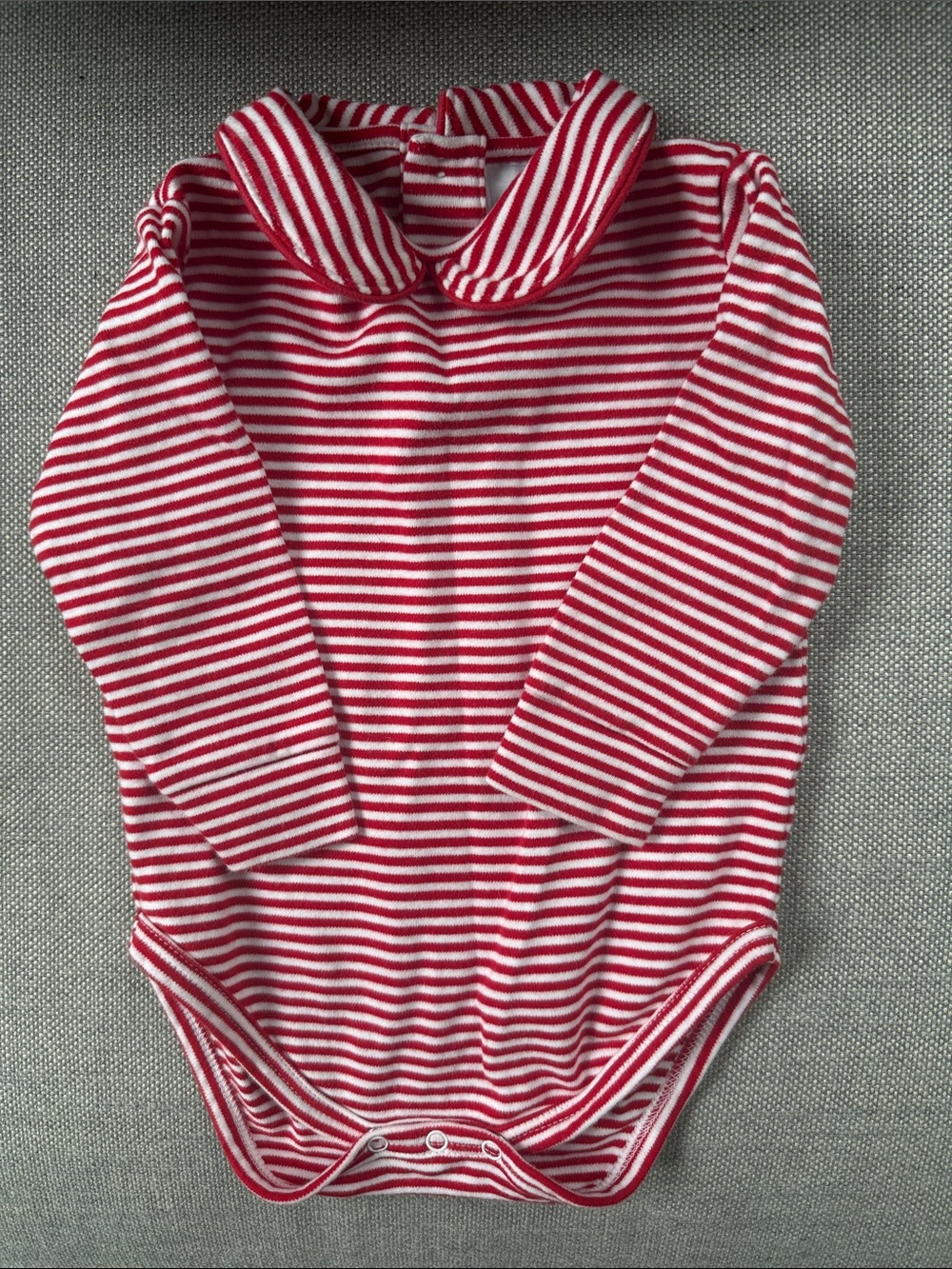 Little English Striped Red & White Long-Sleeve Baby One-Piece Size 9 Months
